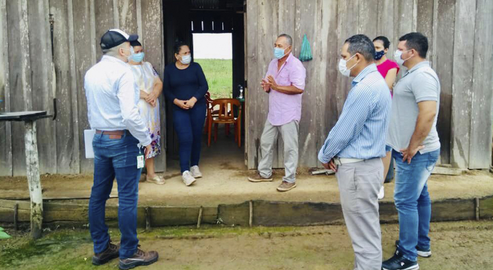 En Mapiripán, Meta Unidad de Restitución de Tierras, entregó 58 hectáreas a familia desplazada por las FARC