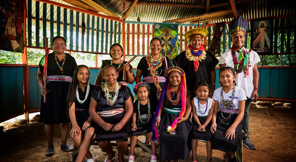 En un maratónico esfuerzo, la Dirección Territorial Putumayo ha logrado atender 107 comunidades indígenas y 11 consejos comunitarios durante los últimos tres años, en cumplimiento a los compromisos adelantados con los 15 pueblos indígenas y 42 Consejos Comunitarios del departamento.