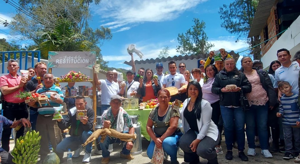 Granada, un municipio ejemplar que  muestra los frutos de la restitución