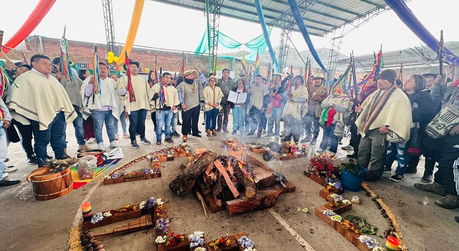 Unidad de Restitución de Tierras acompañó entrega simbólica del territorio del resguardo indígena de Papallaqta, en el Cauca