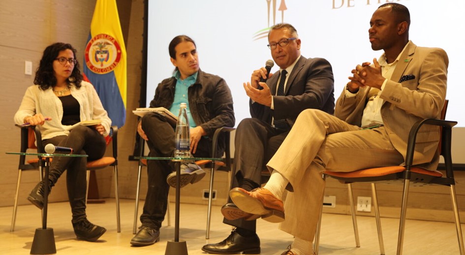 Universidad del Rosario y la URT abordan en foro las oportunidades de la restitución dentro de la Paz Total