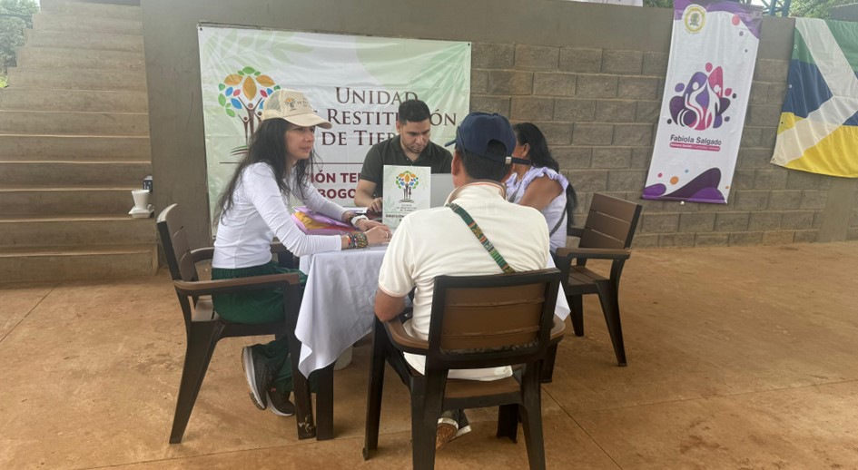 La Dirección Territorial Bogotá de la Unidad de Restitución de Tierras (URT) llegó por primera vez al municipio más extenso de Colombia, para realizar este evento con la participación de más de diez entidades del orden departamental y nacional. 