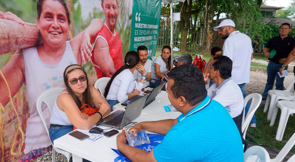 En Villavicencio, 70 reclamantes de tierras fueron atendidos en la Feria Nacional de Servicio al ciudadano