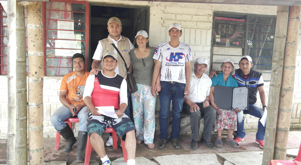 Madre cabeza de hogar de Cauca recuperó finca que abandonó, por presión de la guerrilla