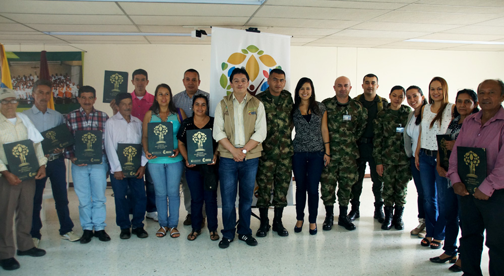 Predio utilizado como centro de operaciones por las AUC en el municipio de San Luis (Tolima) regresa a sus legítimos dueños
