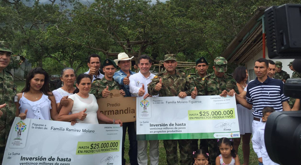 Militares víctimas del conflicto recuperan tierras en el Tolima.