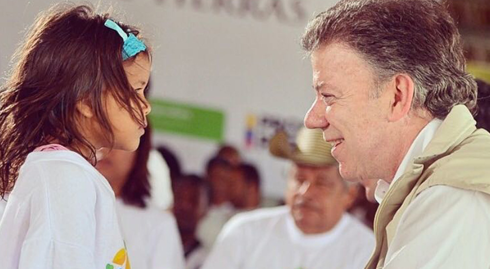 Colombianos, este Premio Nobel es de ustedes. La paz es posible: Presidente Santos