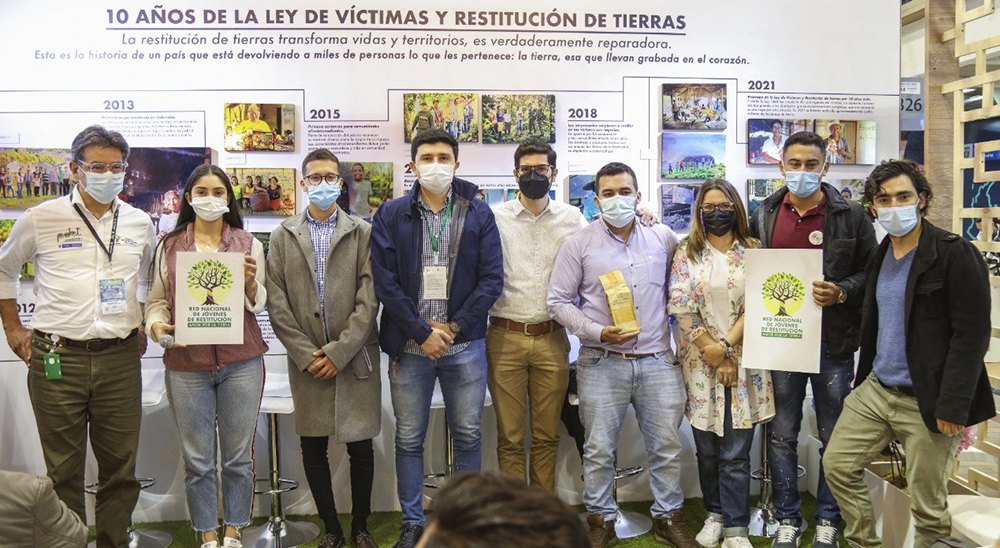 Víctimas con sentencia de restitución y proyectos productivos exitosos protagonistas en Agroexpo, la feria agropecuaria más importante en Colombia