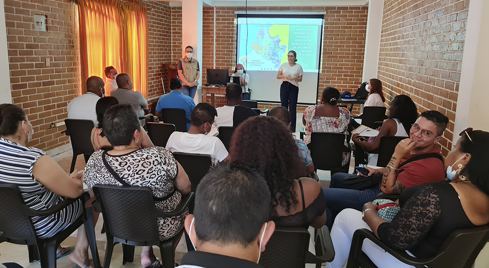 En Tumaco la Unidad de Restitución de Tierras realizó pedagogía con líderes de la Mesa Departamental de Víctimas de Nariño