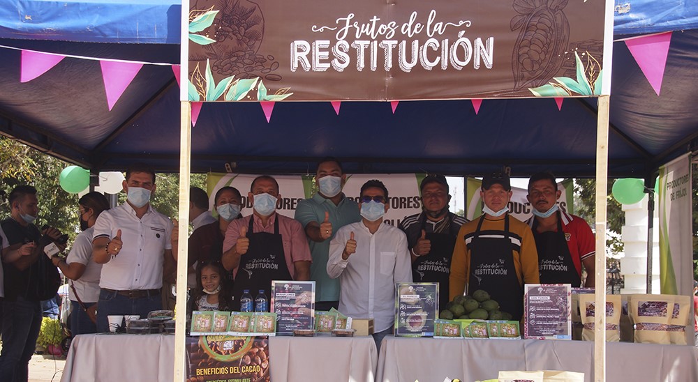 La Agencia de Desarrollo Rural y la Alcaldía de Ocaña convocaron a 80 campesinos del Catatumbo a una feria agrícola en la que cinco beneficiarios de la Unidad de Restitución de Tierras expusieron sus productos y fortalecieron su cadena comercial.