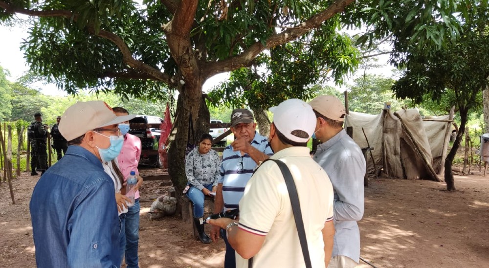  nullFamilia campesina se beneficia con primera sentencia de restitución en Villanueva, La Guajira 