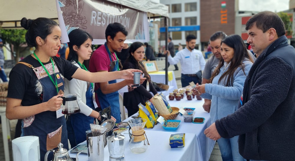  null“Frutos de la Restitución” son protagonistas en ferias institucionales de Nariño 