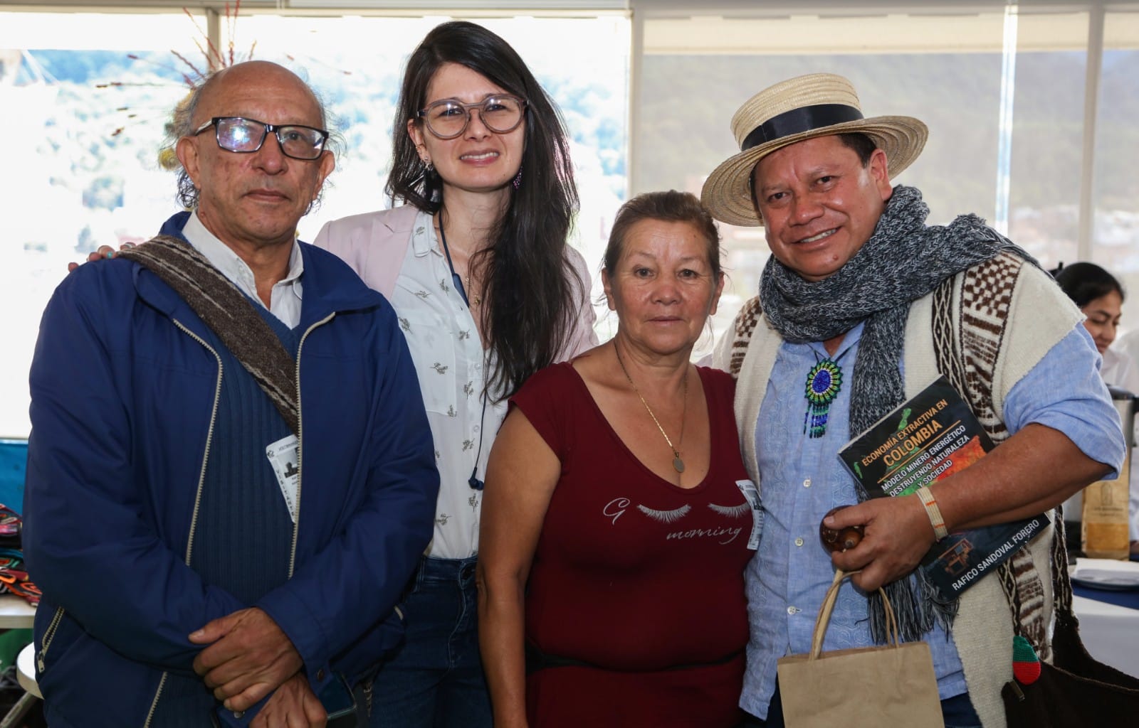 Restituidos de Cundinamarca comercializaron sus productos en la Feria ‘Frutos de la Restitución’