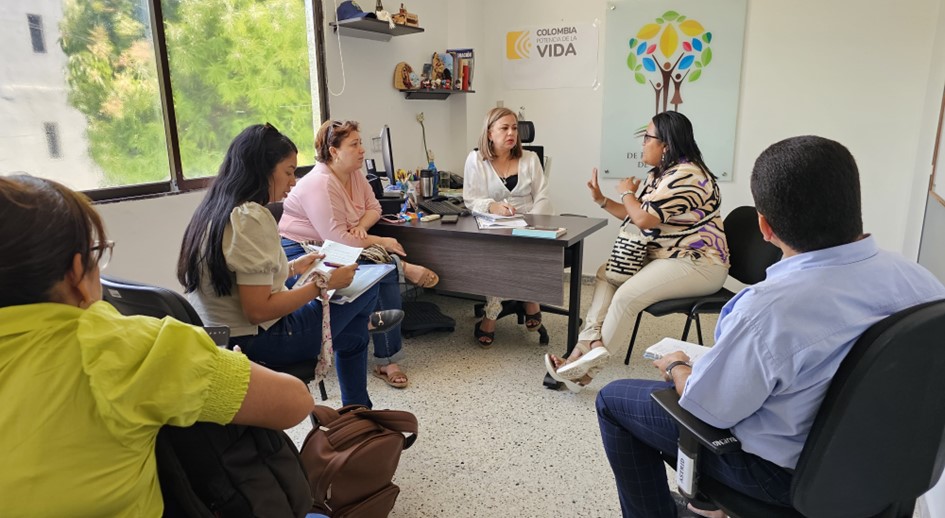 Se define ruta para transferir predios extintos a la mafia a víctimas despojadas de sus tierras en Cesar y La Guajira