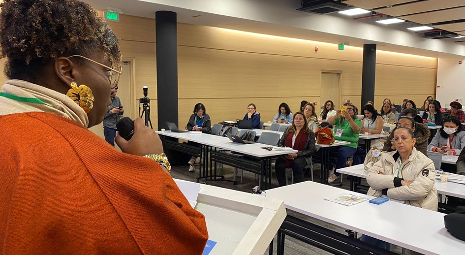 Un total de 4.426 mujeres rurales hoy son titulares de sus predios gracias a la restitución de tierras