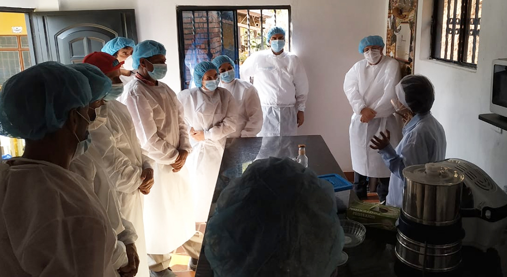 Se materializa acuerdo de voluntades entre la Unidad de Restitución de Tierras y Fedecacao en Santander 