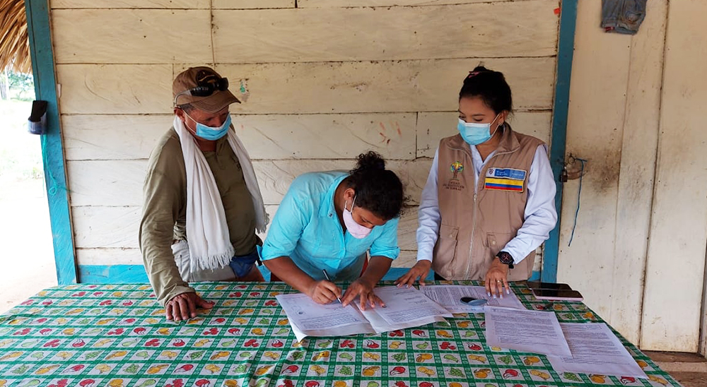 Unidad de Restitución de Tierras entrega predios a familias de segundos ocupantes en Montería