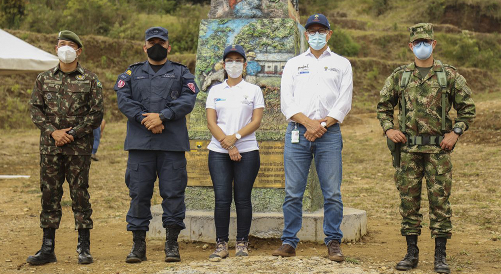 La transformamos El Congal, una comunidad que renació de las llamas de una guerra que quemó sus viviendas e hizo huir a sus habitantes 