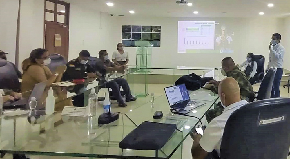 Fuerza Pública avala trabajos de la Unidad de Restitución de Tierras en zona rural de Puerto Guzmán, en Putumayo 