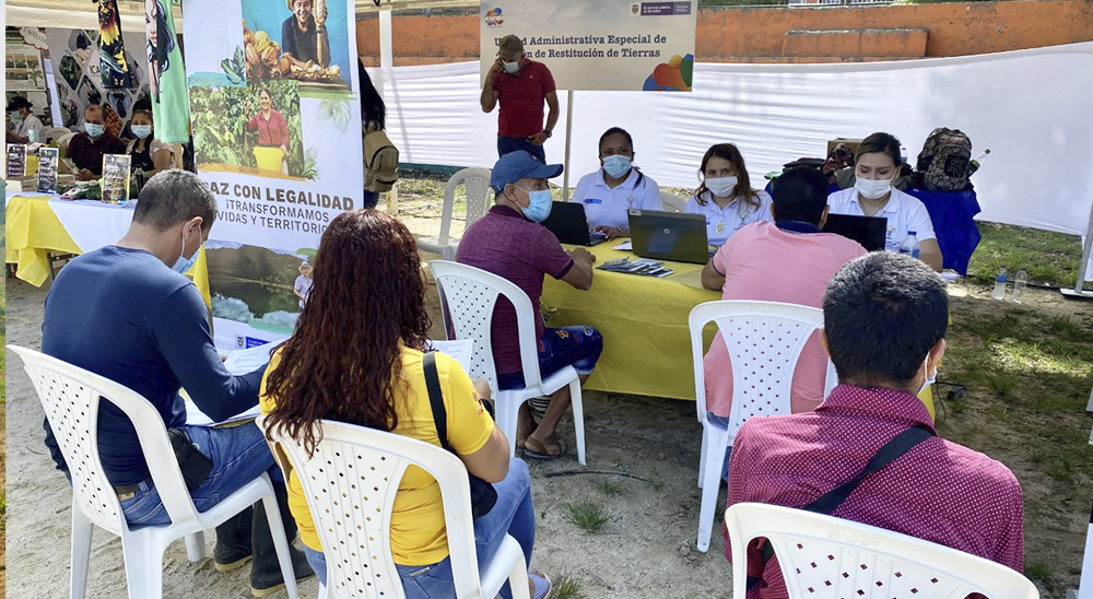 En Feria Acércate, de Sardinata, la Unidad de Restitución atendió solicitantes y promocionó los “Frutos de la Restitución” 