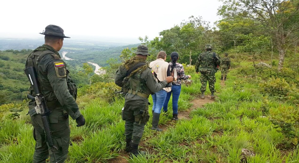 Madre y sus cuatro hijas, víctimas de la violencia en Uribe (Meta), serán compensadas con vivienda 