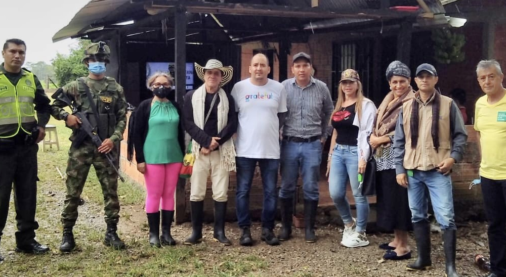 Herederos despojados por jefes paramilitares en El Dorado, Meta regresaron a sus tierras 