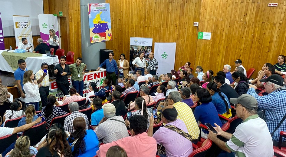 La URT participó en la Asamblea Popular Campesina de Santander para impulsar la Reforma Agraria en la región