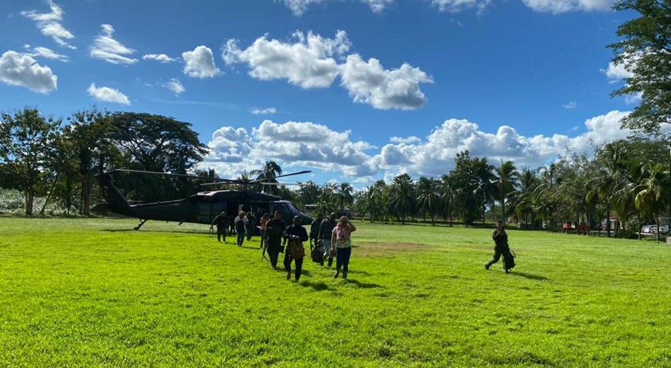 Más de 170 hectáreas fueron entregadas en Turbo, Antioquia a cinco familias con derechos reconocidos por la justicia