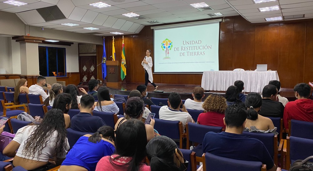 Unidad de Restitución de Tierras capacita a futuros abogados sobre la ley 1448 