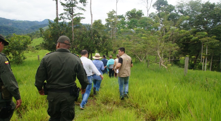 Desplazados por las Autodefensas regresarán a sus tierras en El Carmen de Chucurí, Santander 