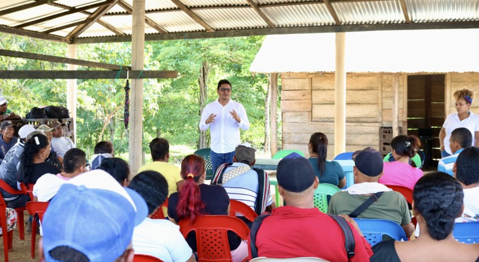 URT brinda garantías de participación a los terceros y socializa su ruta con comunidades del norte de Urabá