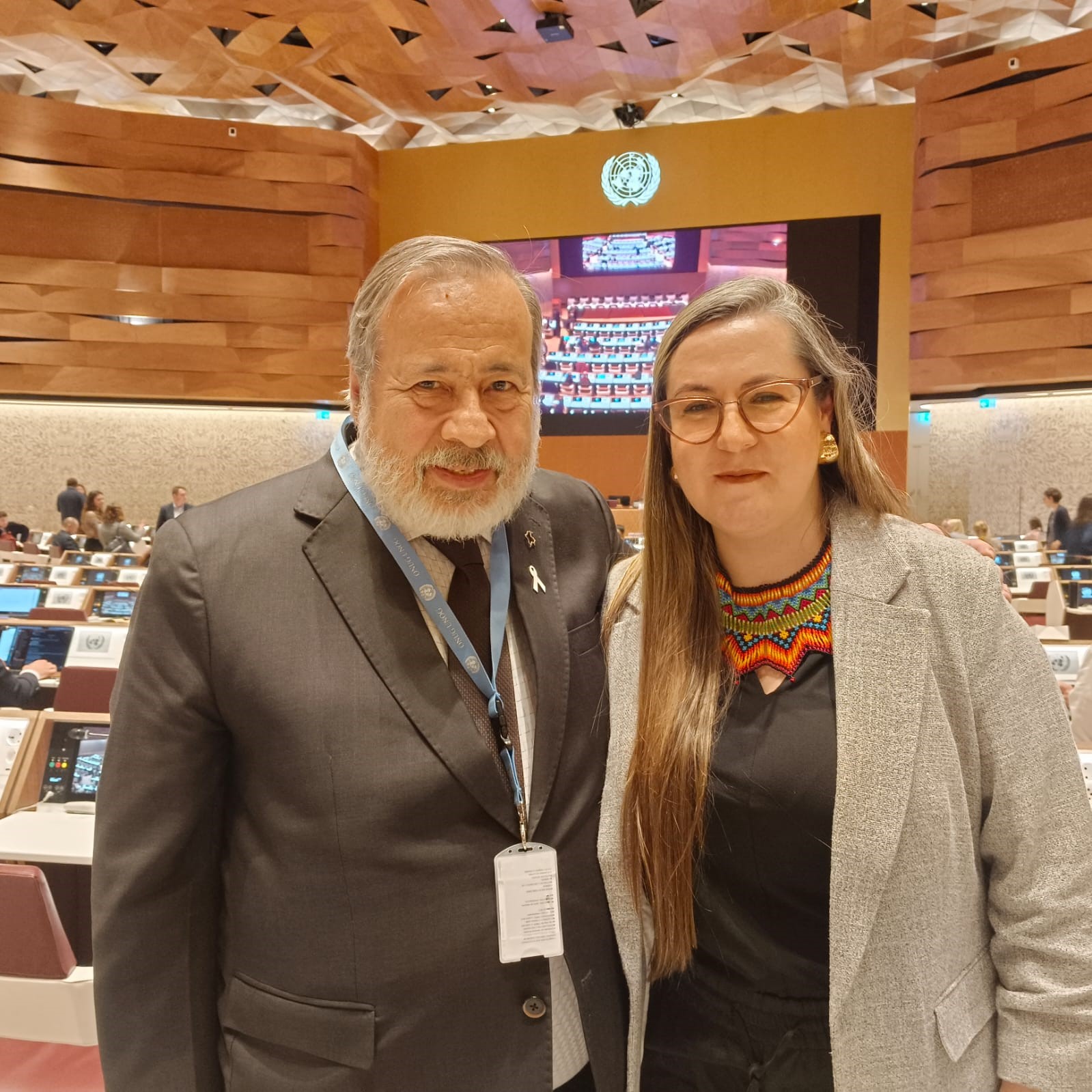 En un panel del Foro de las Naciones Unidas sobre Empresas y Derechos Humanos, la directora jurídica de la Unidad de Restitución de Tierras manifestó que el derecho al territorio en Colombia tiene un carácter constitucional para los pueblos indígenas. Aun así, las comunidades son amenazadas y coaccionadas para evitar que exijan sus derechos. 