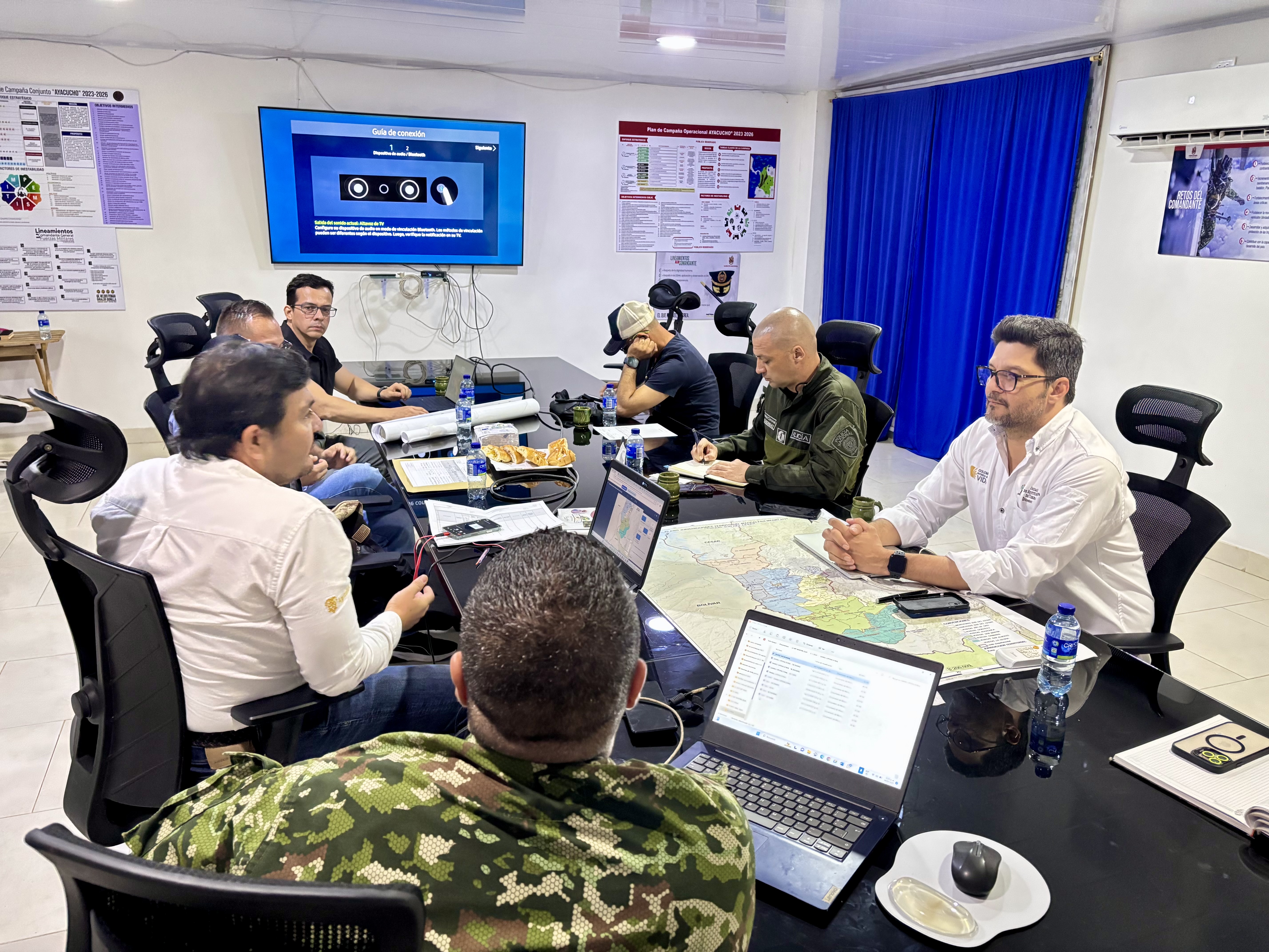 En conjunto con la Fuerza Pública, la entidad abordó estrategias para poder ingresar nuevamente a la parte alta de cinco municipios de la región, con el fin de proteger los derechos de las víctimas de despojo. 