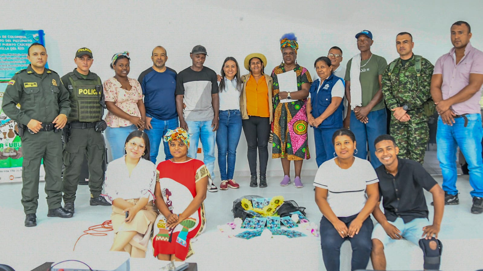 A través de su equipo étnico, la territorial ha logrado también completar nueve caracterizaciones, adoptar tres estudios preliminares y realizar una entrega material y simbólica al Consejo Comunitario Villa del Río. 