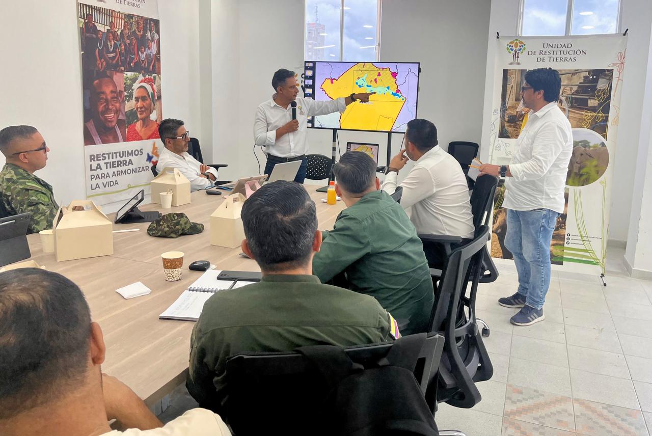 El director territorial de la URT en el departamento, Robert Gabriel Barreto, presidió el Comité Operativo Local de Restitución (COLR), en el cual las autoridades ratificaron el acompañamiento para las salidas a terreno en siete municipios del sur de la región.