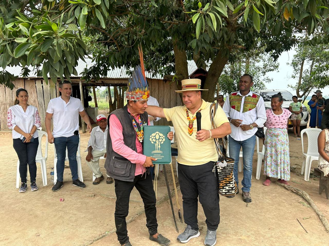 También, en un hecho histórico para las comunidades ancestrales de la Orinoquía, fueron restituidas 16.035 hectáreas al Resguardo Indígena Florida Kawinanae, ubicado en Puerto Gaitán.